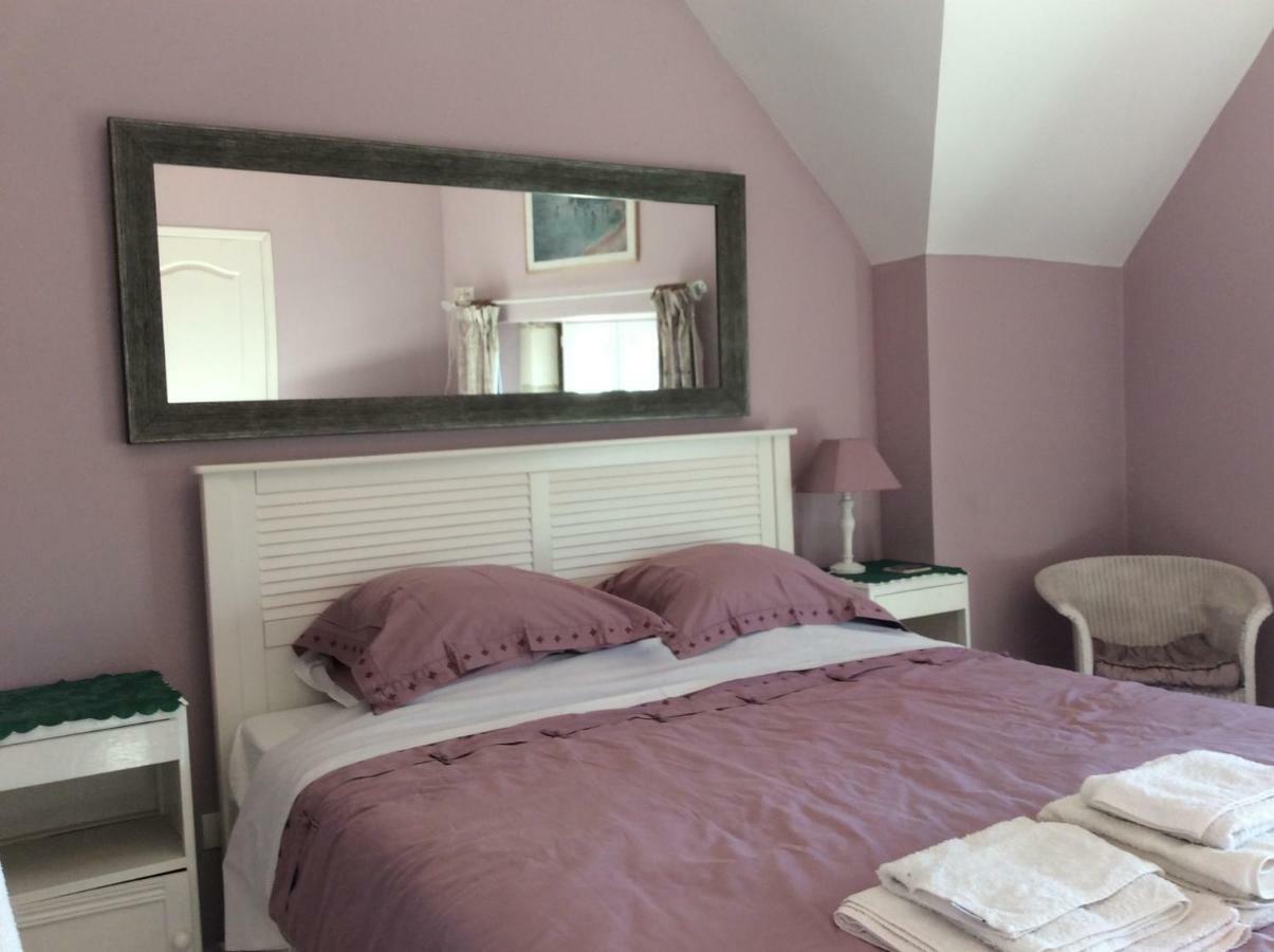 Papillon Esves-le-Moutier Exterior foto