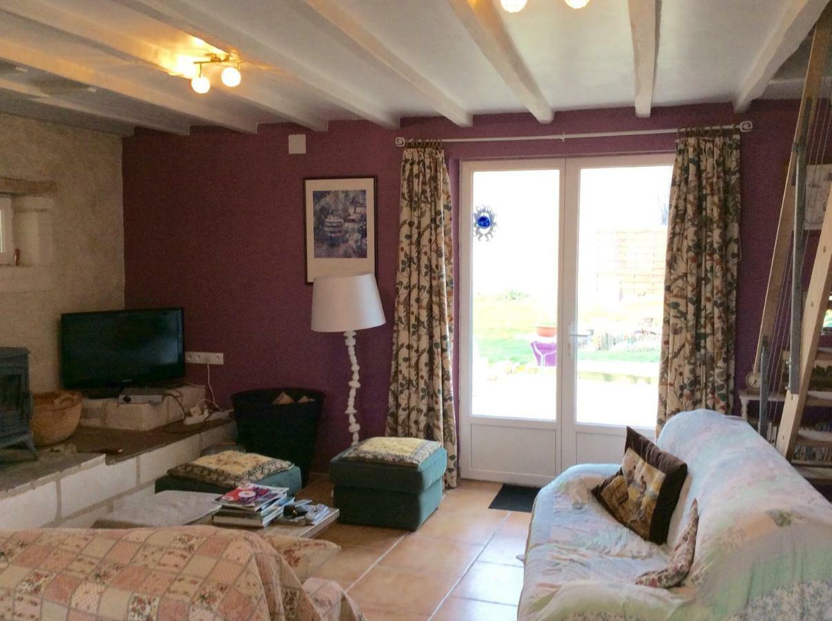 Papillon Esves-le-Moutier Exterior foto